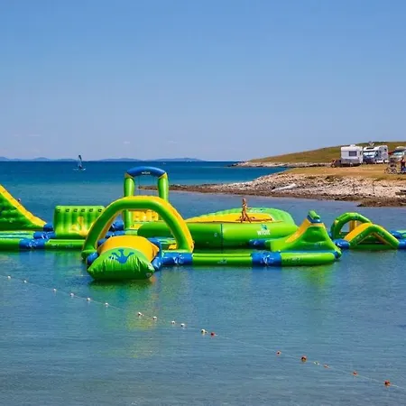 Unique Camping Experience Campeggio