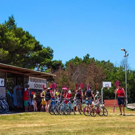 Campeggio Unique Camping Experience *