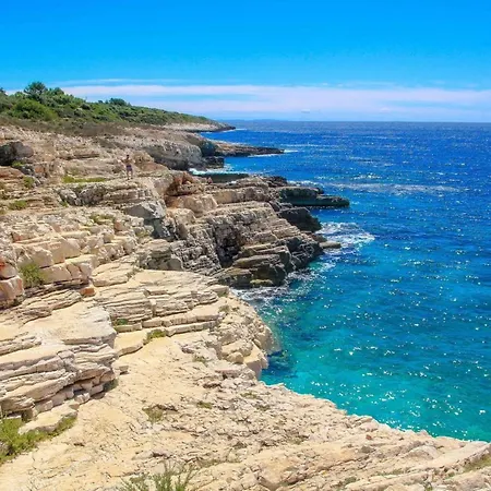 Unique Camping Experience Campeggio Premantura